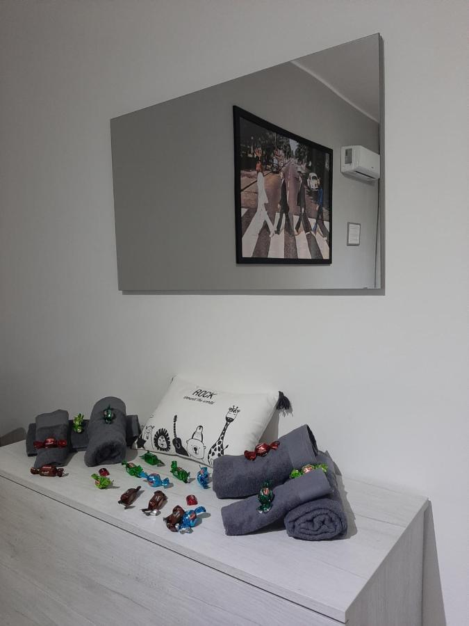 The Home Of Music Stars Катания Екстериор снимка